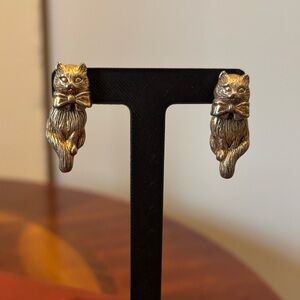 Avon Vintage Gold Toned Cat Earrings